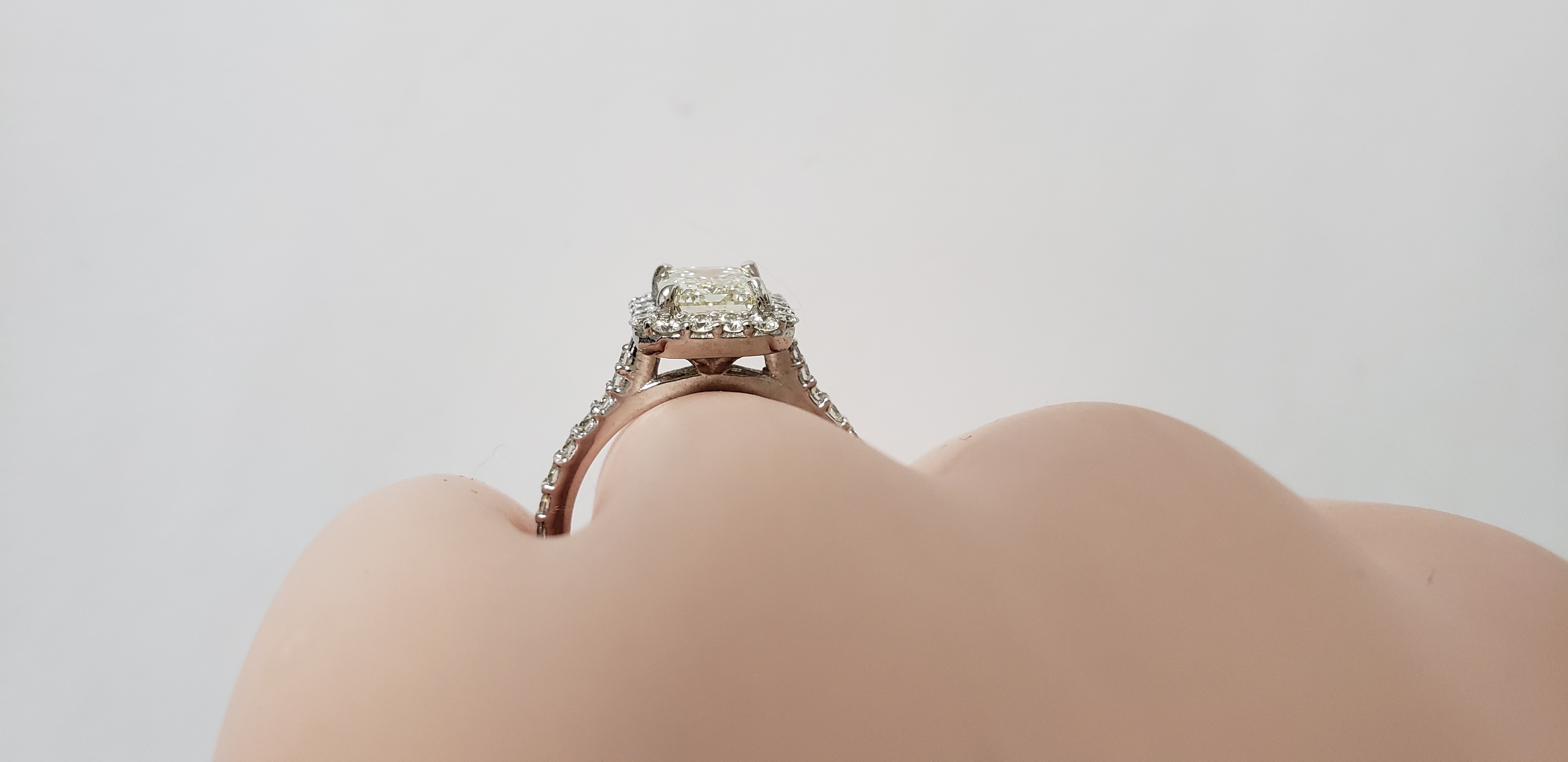 Emerald & Round Diamond Halo Ring